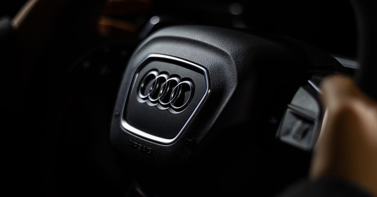 Audi car key fob — Tenafly Locksmith Corp