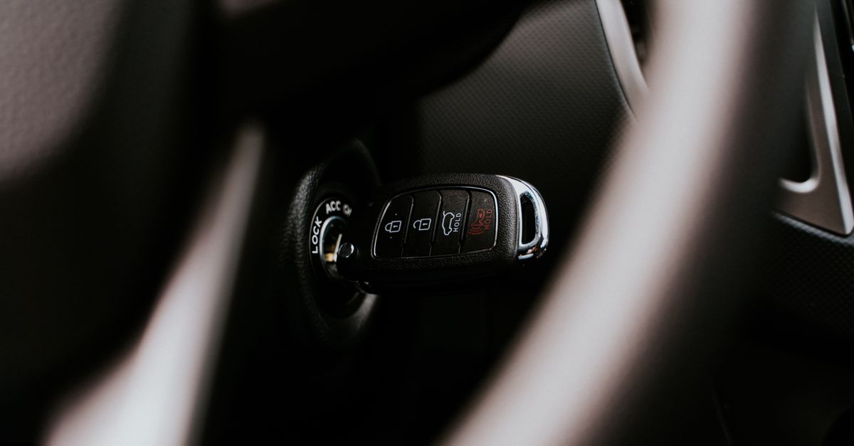 Hyundai car key fob — Tenafly Locksmith Corp