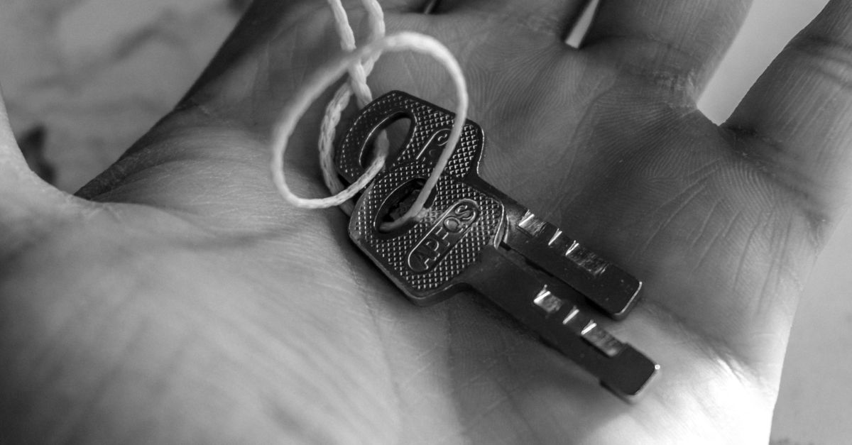 Broken Key Extraction — Tenafly Locksmith Corp