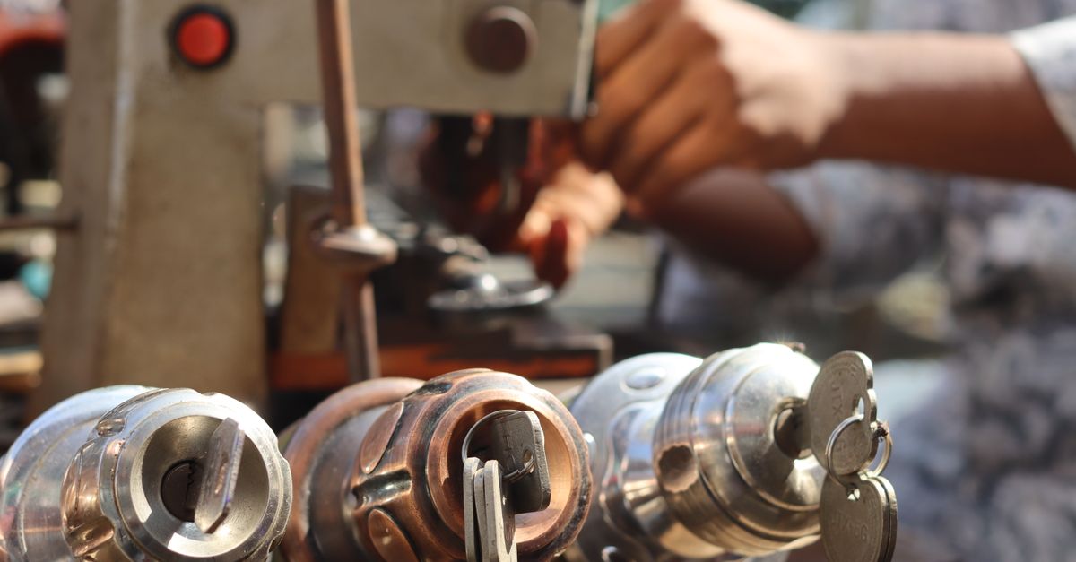 How Much Does a Locksmith Cost in NJ? A Tenafly Price Breakdown — Tenafly Locksmith Corp