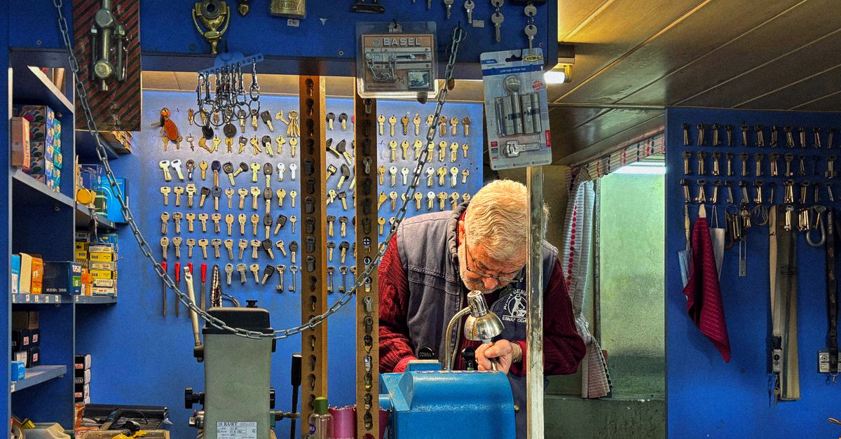 locksmith at work residential — Tenafly Locksmith Corp