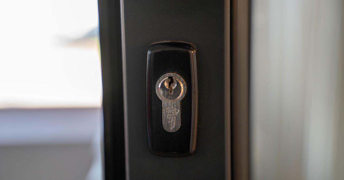 locksmith tools keys — Tenafly Locksmith Corp