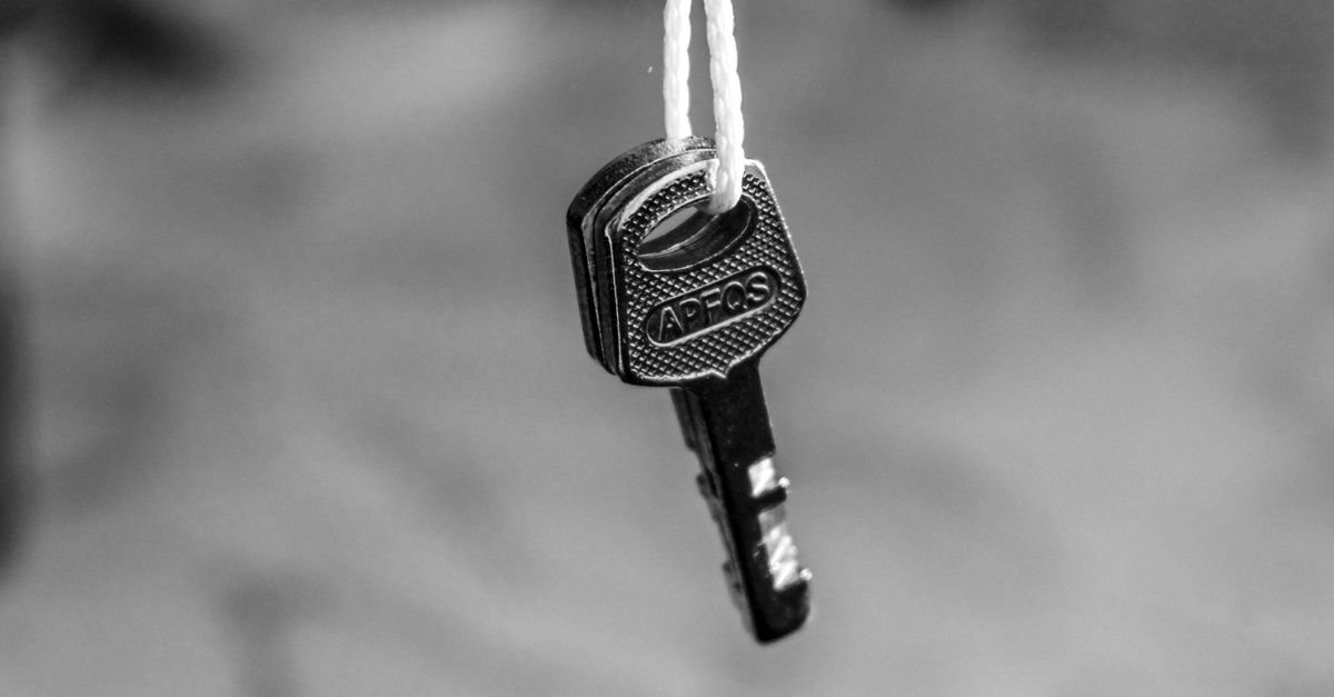 Why Broken Key Extraction Demands a Professional Touch — Tenafly Locksmith Corp